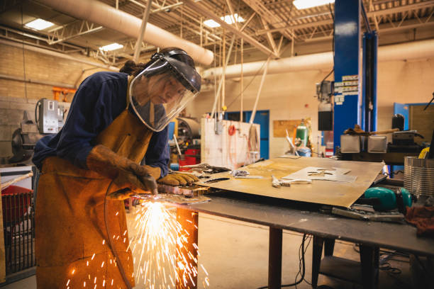  Lanster, CA Welder Pros